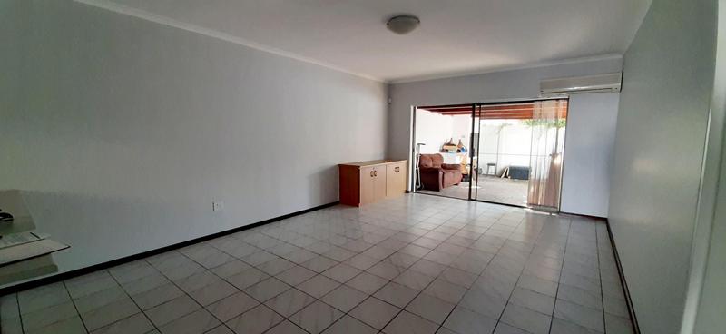 To Let 3 Bedroom Property for Rent in Goedehoop Western Cape